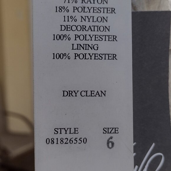 SHINGLE RUFFLE LONG DRESS - Picture 3 of 5